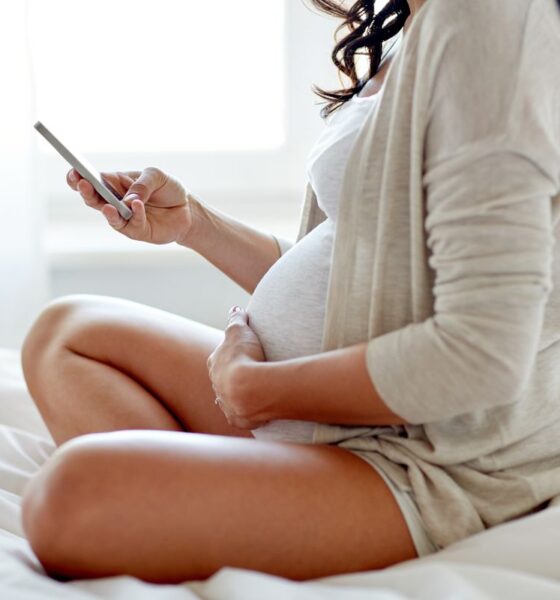 Donna gravidanza telefono