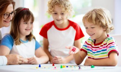 bambini, giochi didattici, da tavolo per socializzare